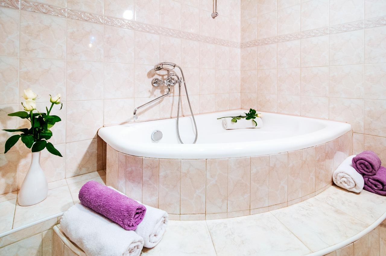 Guest House On Victory Square 민스크 외부 사진